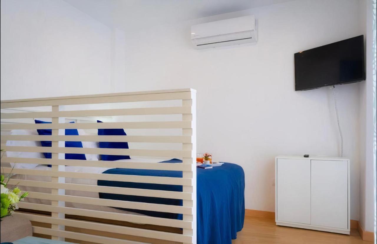 Estudio Junto A Plaza Merced Málaga Exteriör bild